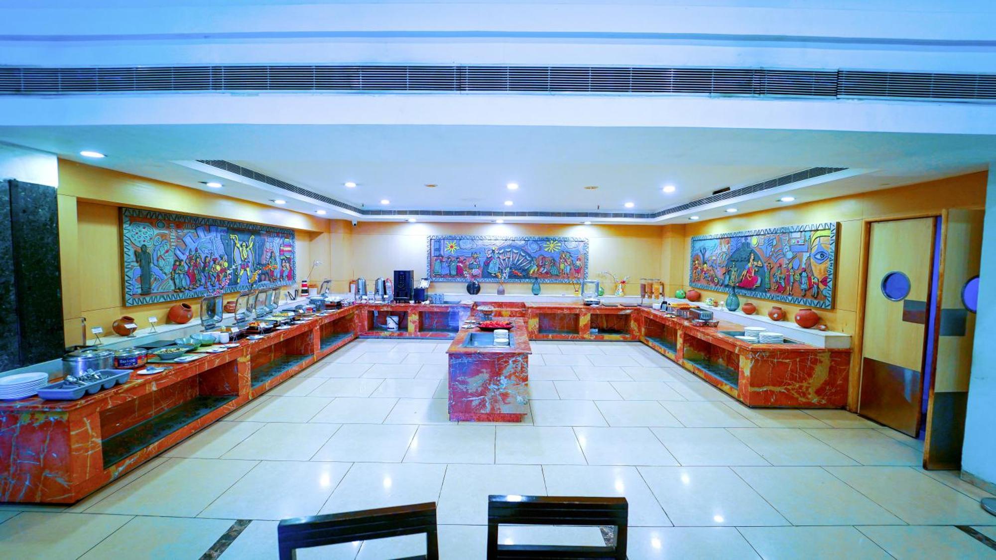 Hotel The Plaza Haïdarabad Extérieur photo